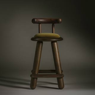 Black Walnut / Velvet

