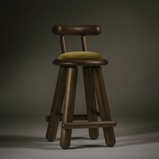 Black Walnut / Velvet
