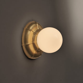 Sconce (Unlacquered Brass)
